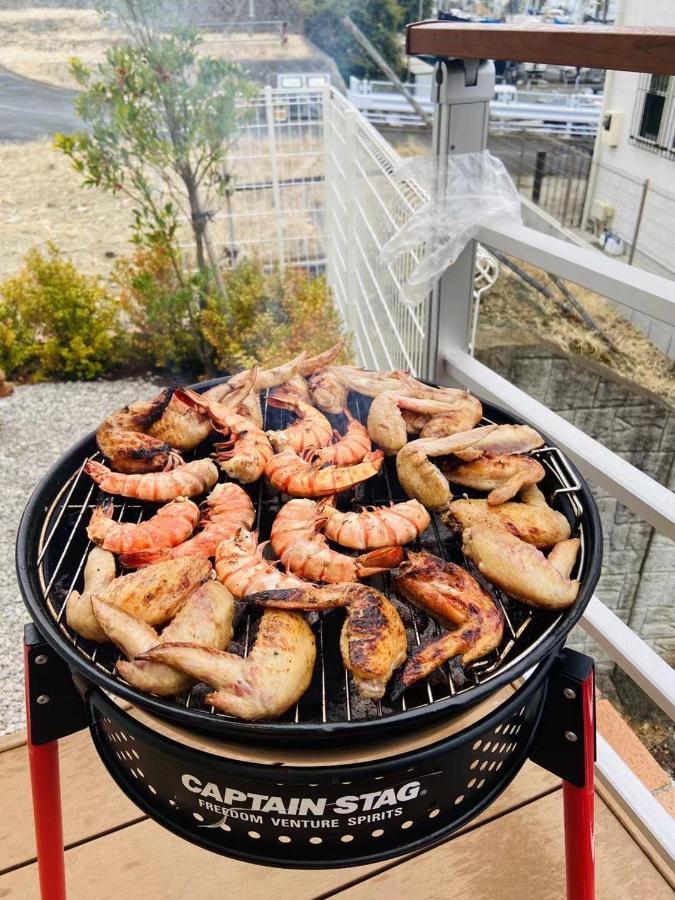 Aburatsubo Bekkan: Coastal Tuna Town With Bbq Villa